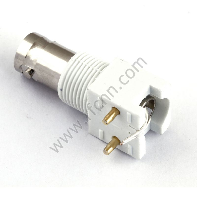 Connecteur PCB RF d'angle droit femelle BNC
